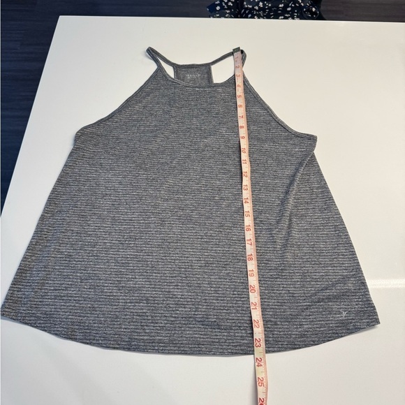 Old Navy Black and Gray Sleeveless Tank Top size medium - Picture 7 of 8